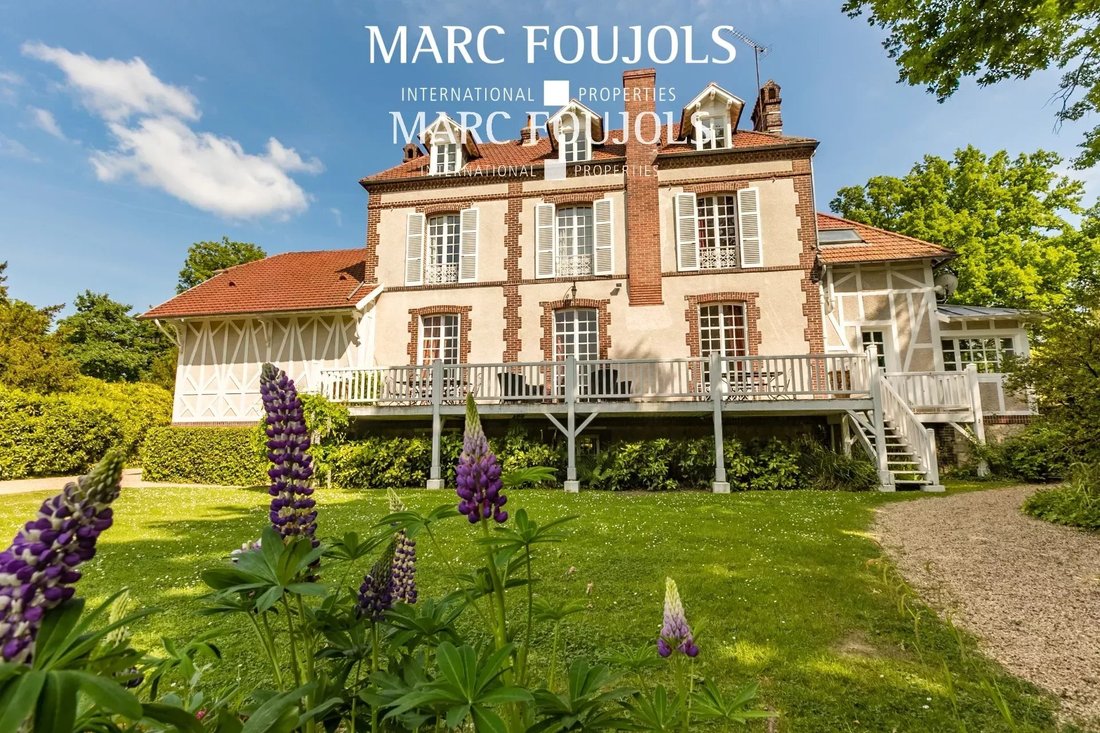 Maison Gouvieux 10 Pièce(s) 415 M2 In Chantilly, Hauts De France, France For Sale (13180050)
