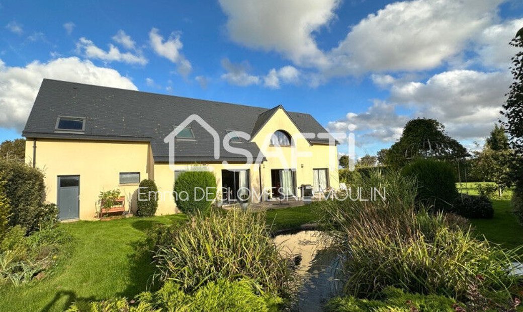Maison 218 M2 Aux Portes De Caen In Caen, Normandy, France For Sale