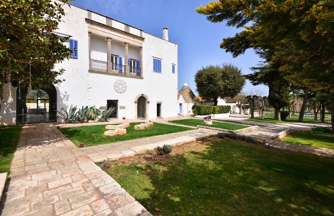 Estate in Cisternino, Apulia, Italy 3 - 11949917
