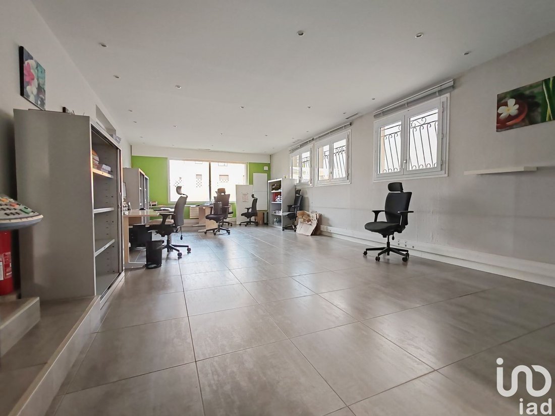 Vente Maison/Villa 11 Pièces In Mérignac, Nouvelle Aquitaine, France