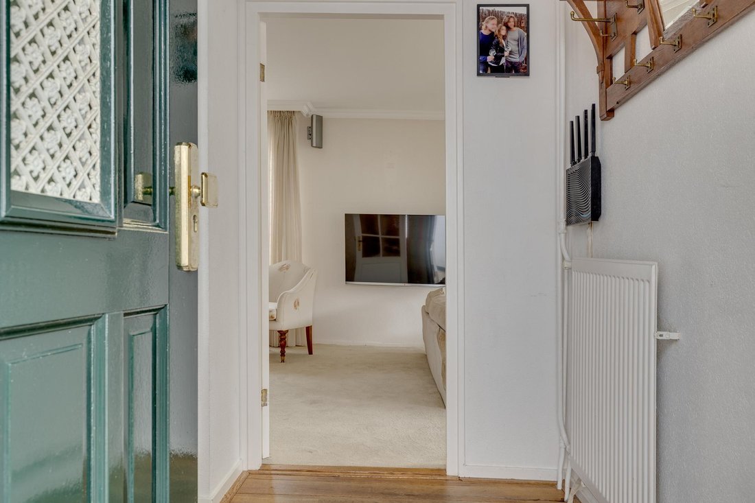 Eikbosserweg 140 1213 Rz Hilversum In Hilversum, North Holland