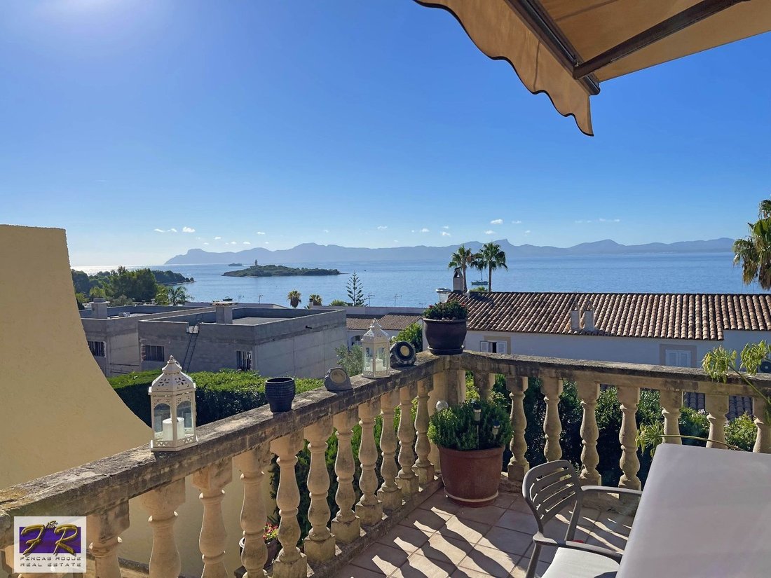 Alcudia Detached House In Alcúdia, Balearic Islands, Spain For Sale