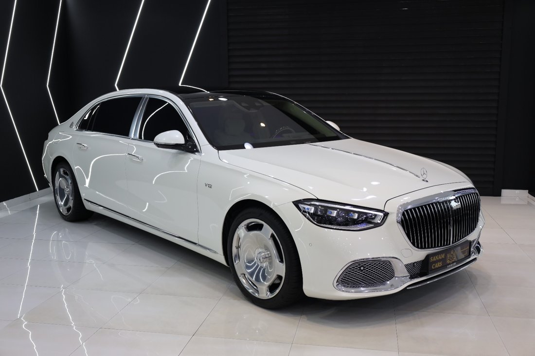 Sedan in Dubai, Dubai, United Arab Emirates 3 - 13225034