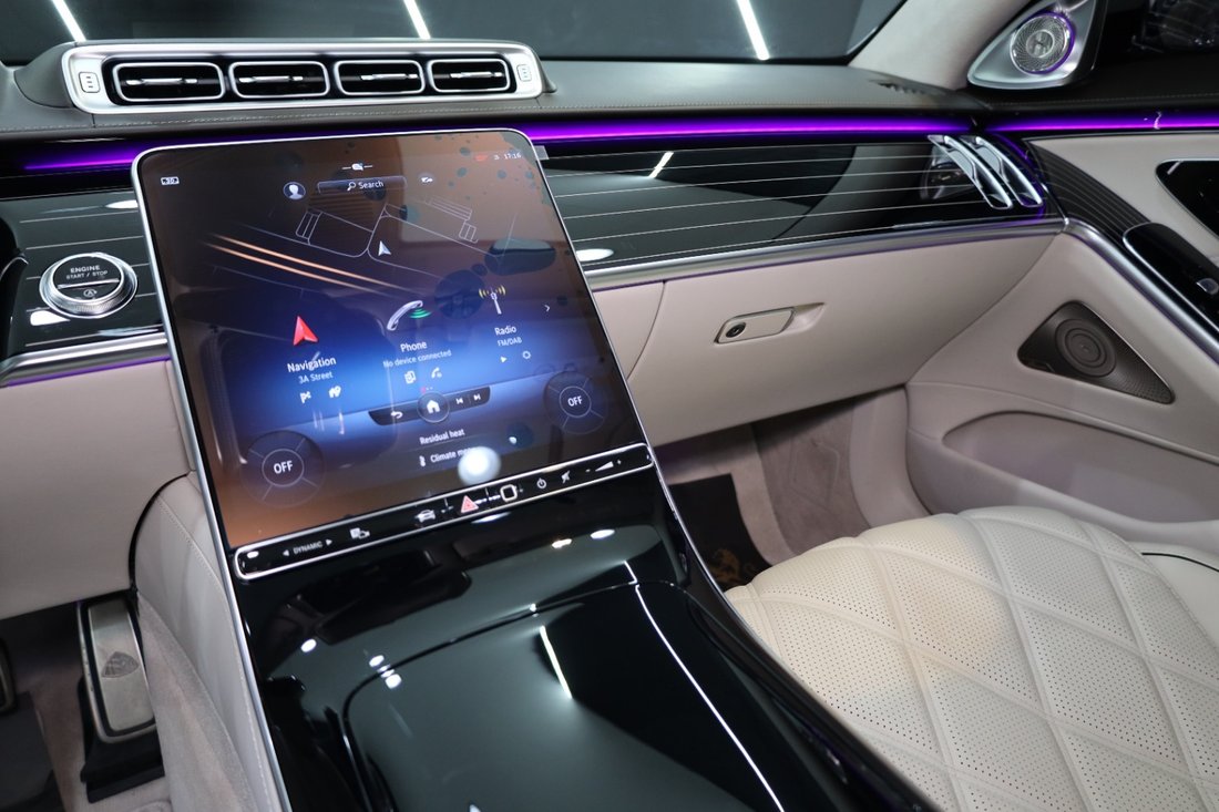 Sedan in Dubai, Dubai, United Arab Emirates 5 - 13225034
