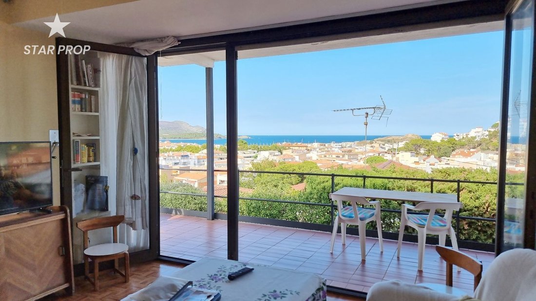 Llançà Villa In Llançà, Catalonia, Spain For Sale (13225787)