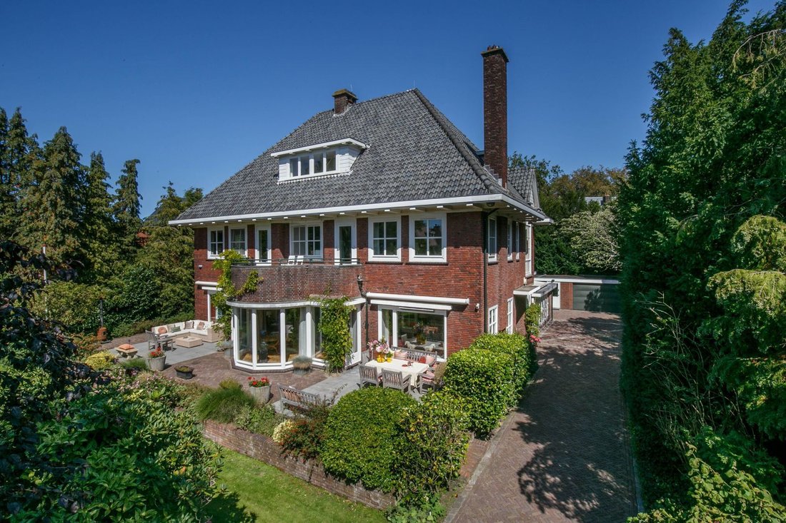 An Oasis Of Peace, Quiet, Greenery And In Wassenaar, South Holland