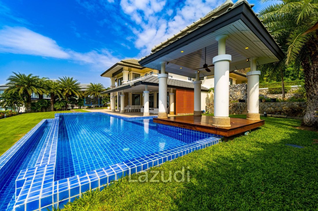 Villa in Hin Lek Fai, Prachuap Khiri Khan, Thailand 3 - 13226002
