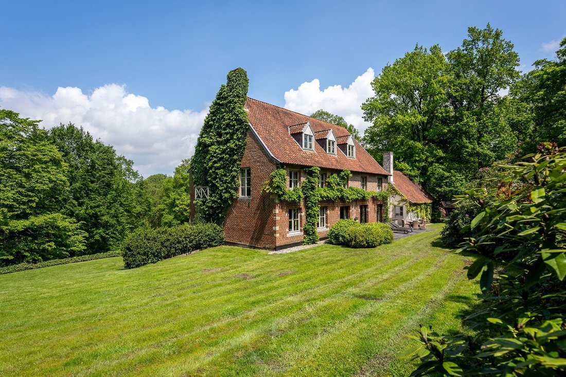 Unique Country House In Geraardsbergen, Flanders, Belgium For Sale