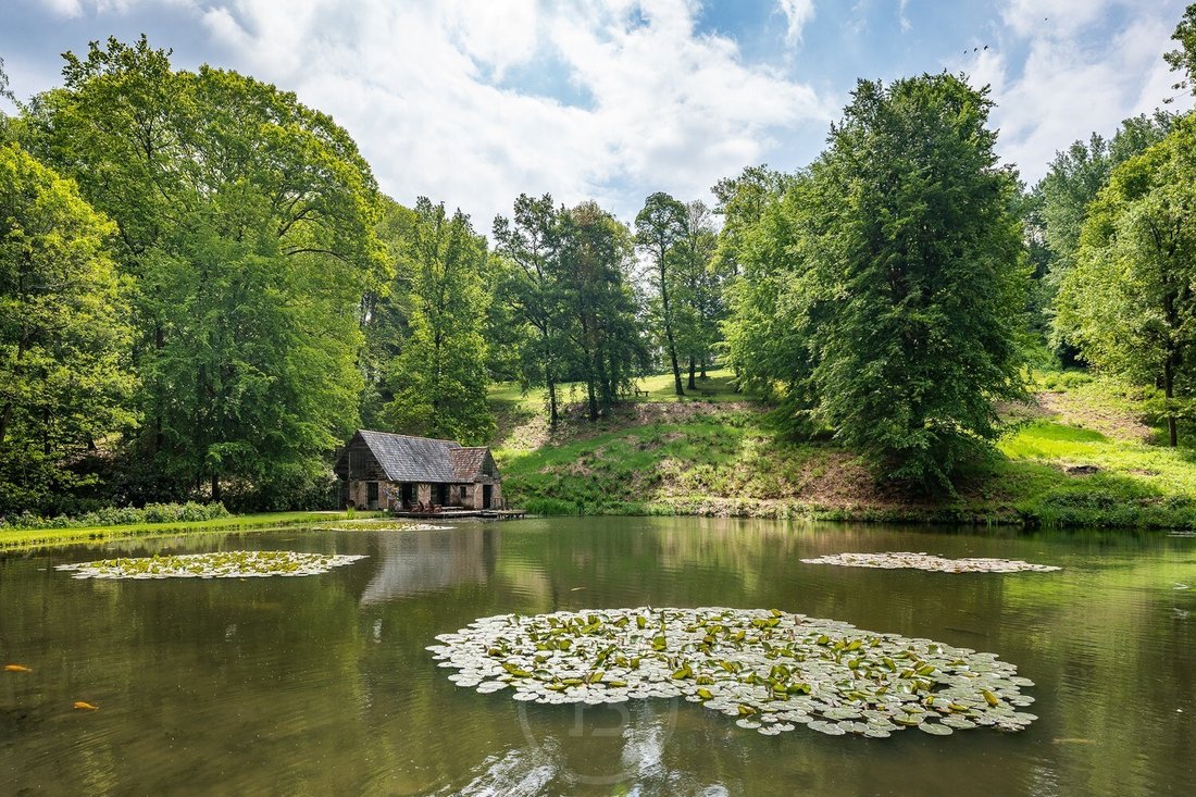 Unique Country House In Geraardsbergen, Flanders, Belgium For Sale