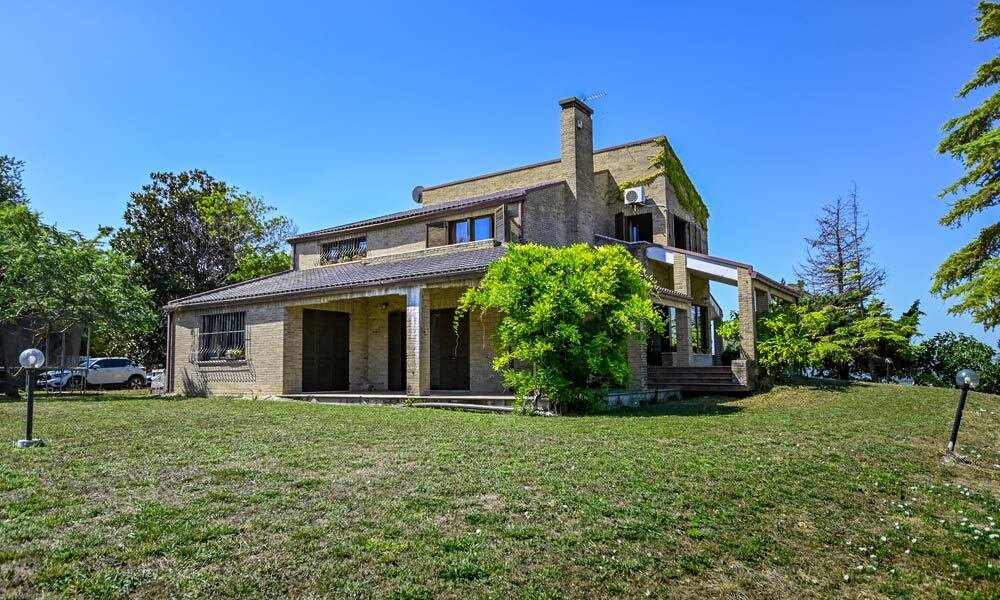 Villa in Historic Center, Fermo, Marche 1 - 13227229