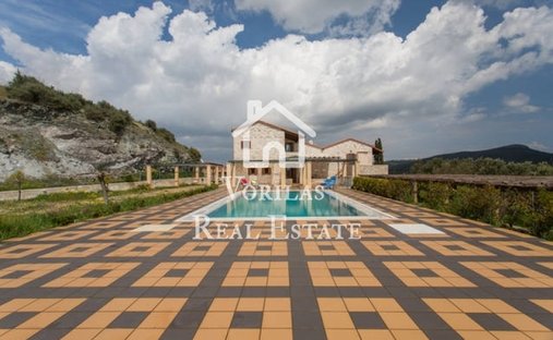 Casa a Palea Fokea, Attica, Grecia 1