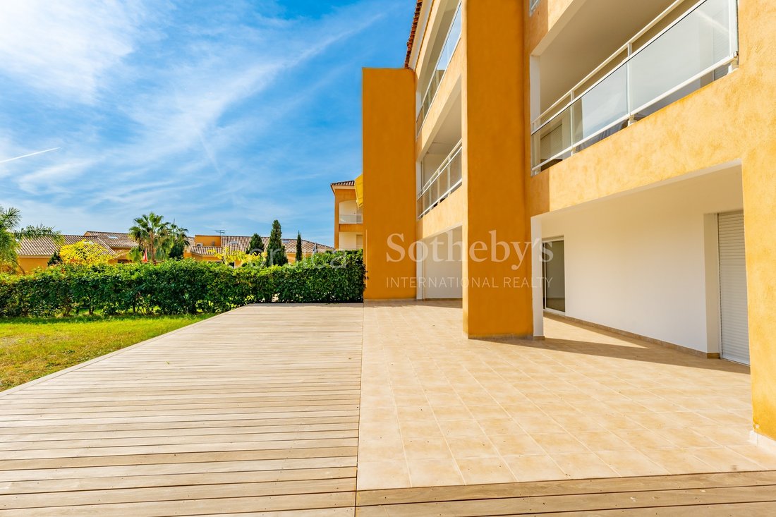 Apartment In Ajaccio, Corsica, France For Sale (13230016)