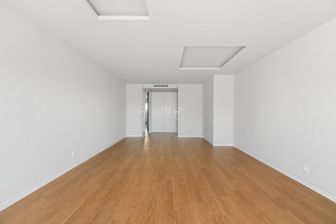 Apartment in Carcavelos e Parede, Lisbon, Portugal 4 - 13227680