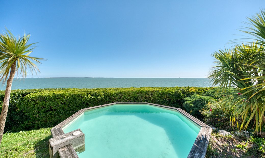 Exceptional Villa 307 M2 In Saint Palais Sur Mer, Nouvelle Aquitaine