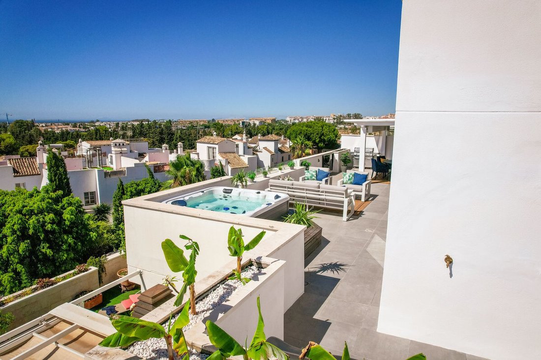 Apartamento en Nueva Andalucía, Marbella, España 1 - 13229082