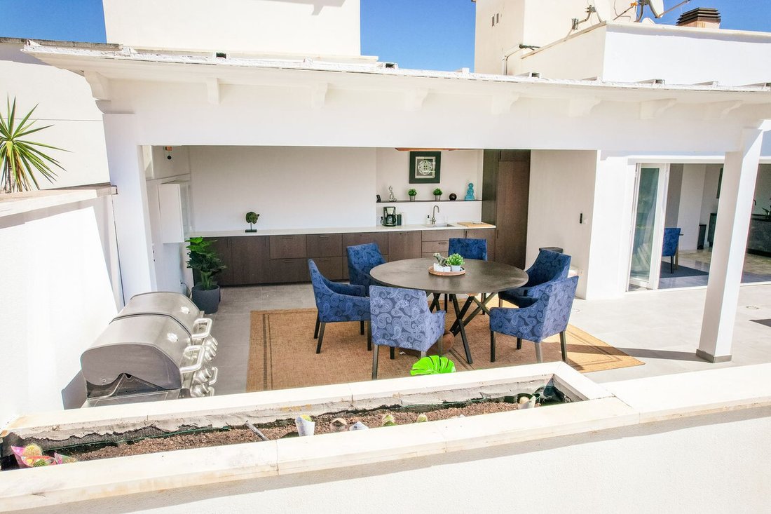 Apartamento en Nueva Andalucía, Marbella, España 5 - 13229082