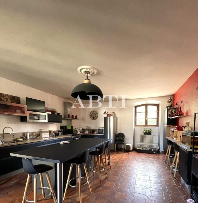 Quimper Bourgeoise In Quimper, Brittany, France For Sale (13234324)