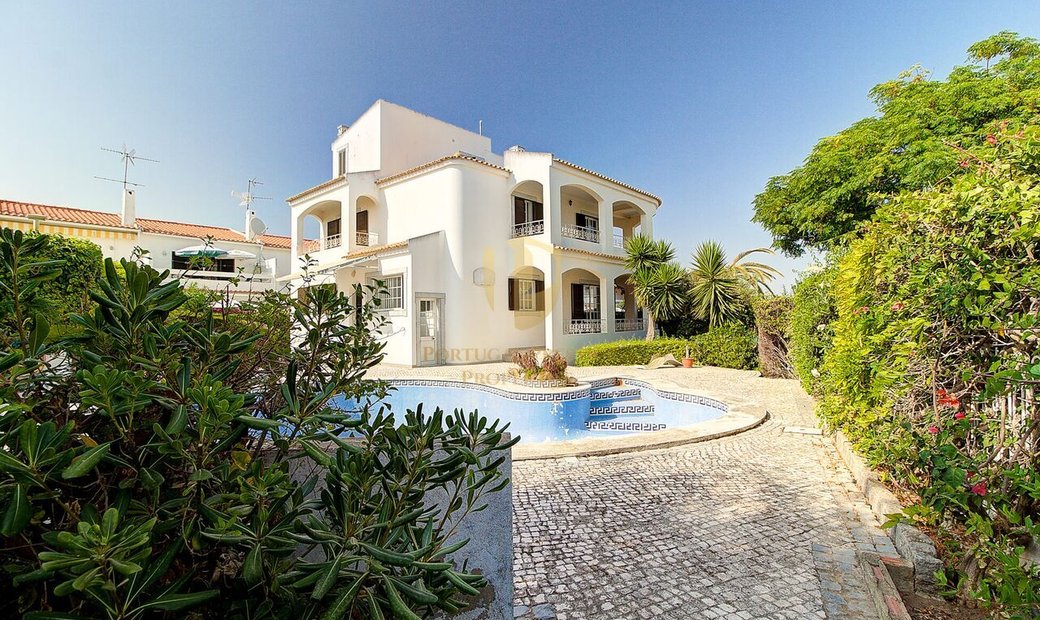 House In Altura, 520 Meters From Alagoa Beach In Altura, Algarve
