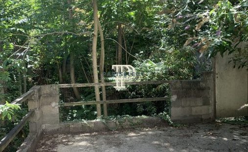 Land in Paris, Île-de-France, France 1