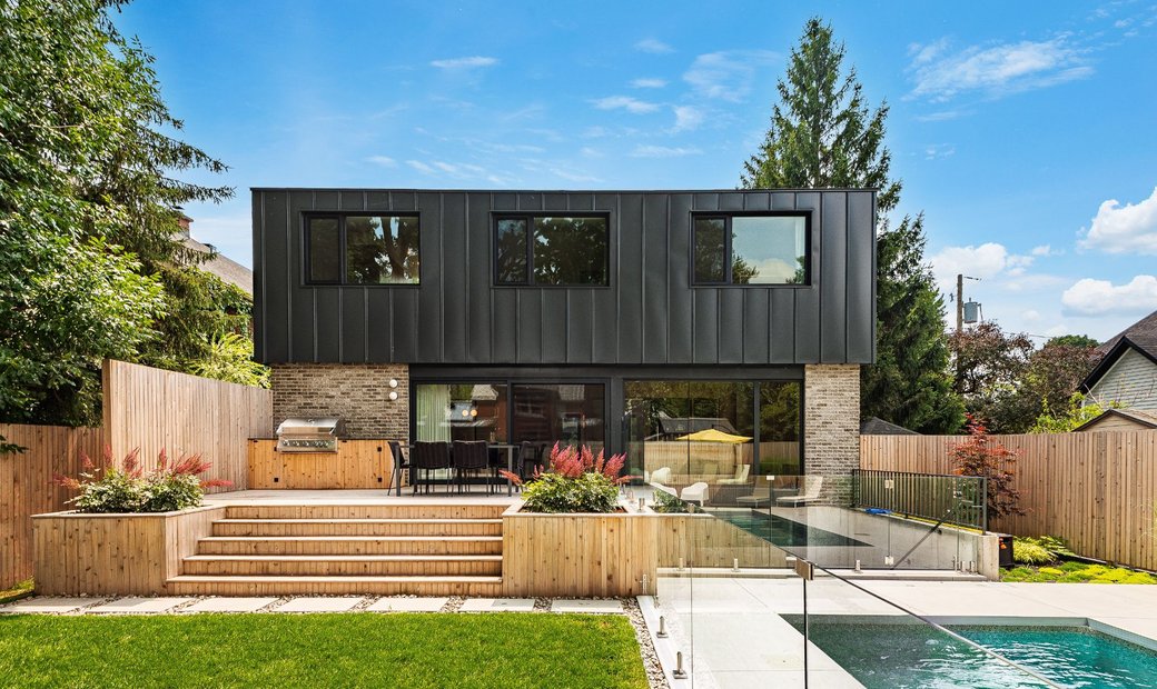 Saint Lambert, Qc In Saint Lambert, Quebec, Canada For Sale (13233857)