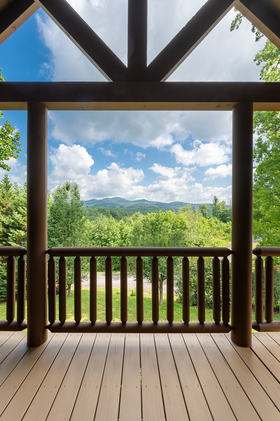House in Hendersonville, North Carolina, United States 3 - 13234791