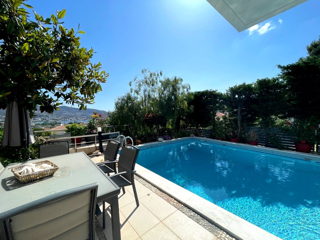 Spacious In Porto Rafti, Decentralized Administration Of Attica, Greece