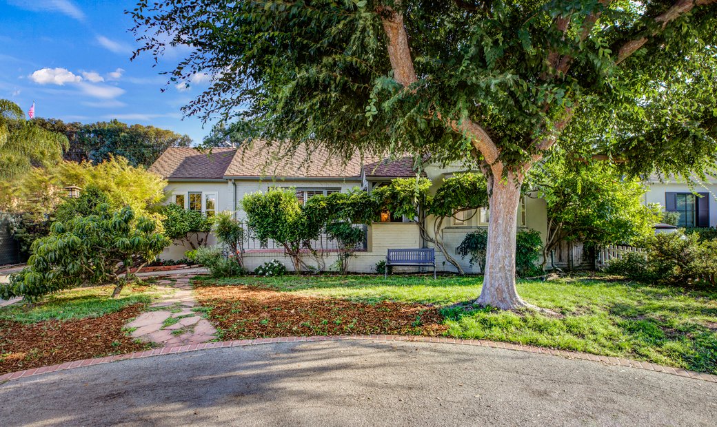 12838 Halkirk Street In Los Angeles, California, United States For Sale