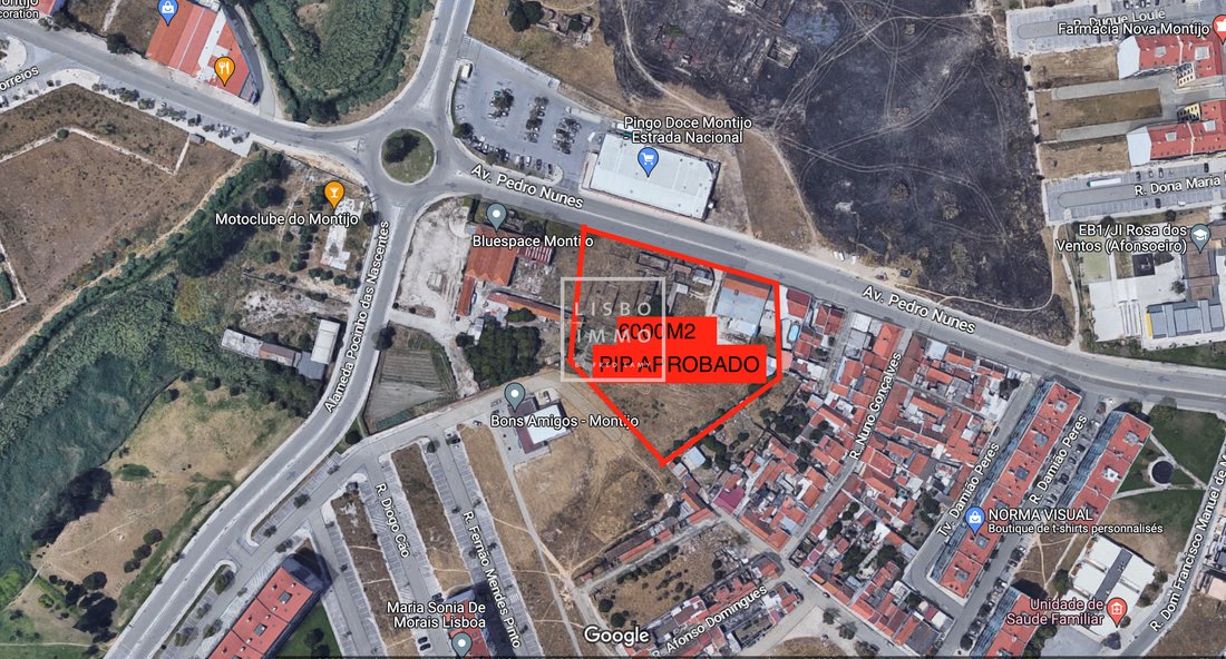 Land 6000m2, Project Approved For 28 Apartments, In Montijo, Setubal