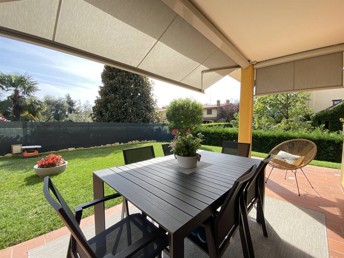 Villa in Lainate, Lombardy, Italy 3 - 13236248