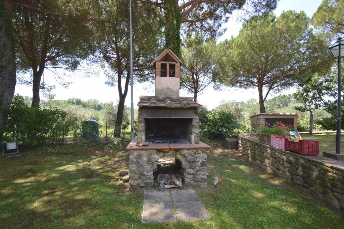 Villa in Tuoro sul Trasimeno, Umbria, Italy 3 - 13237904