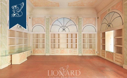 Villa in Historic Center, Brescia, Lombardy 1
