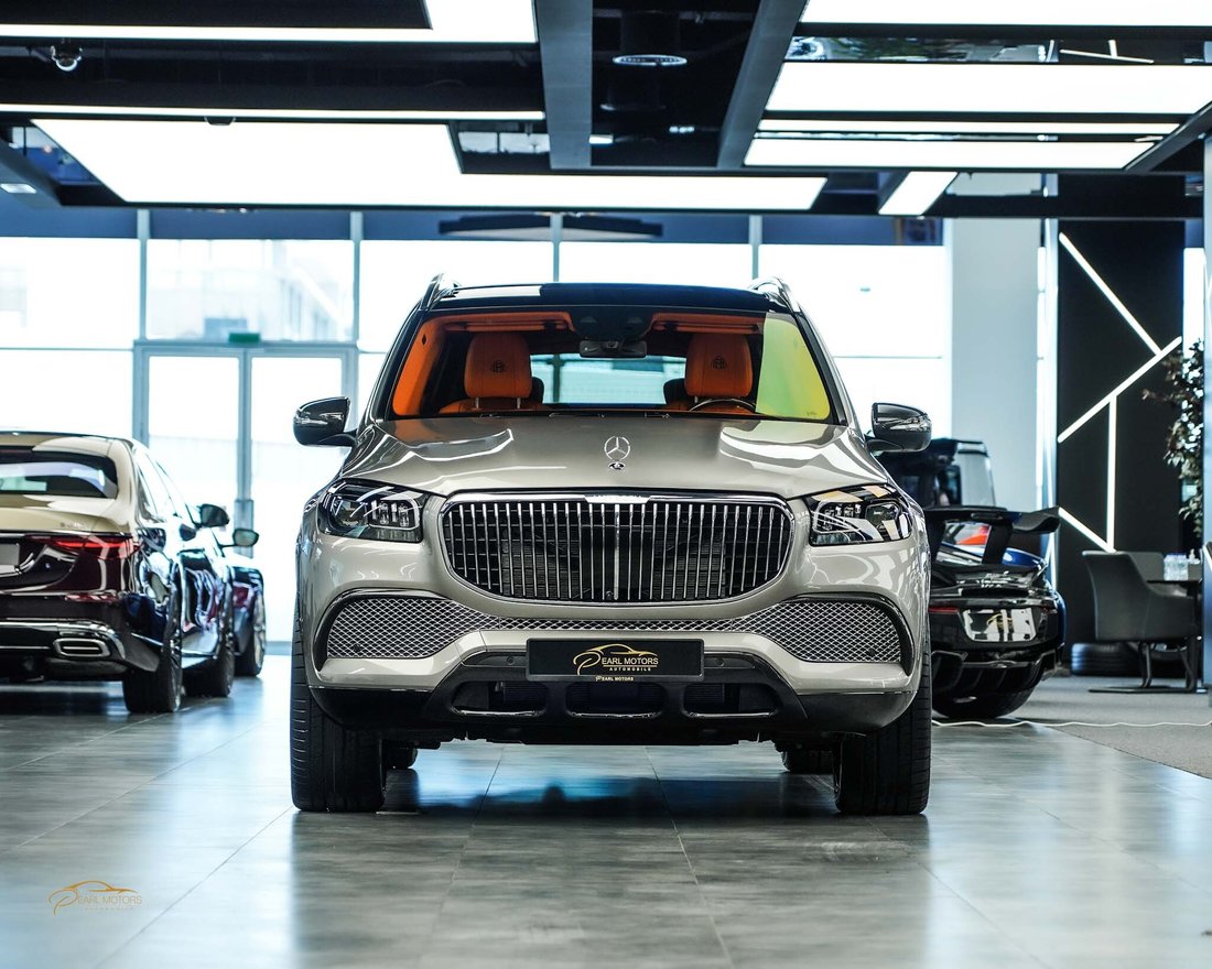Suv in Dubai, Dubai, United Arab Emirates 2 - 13243808