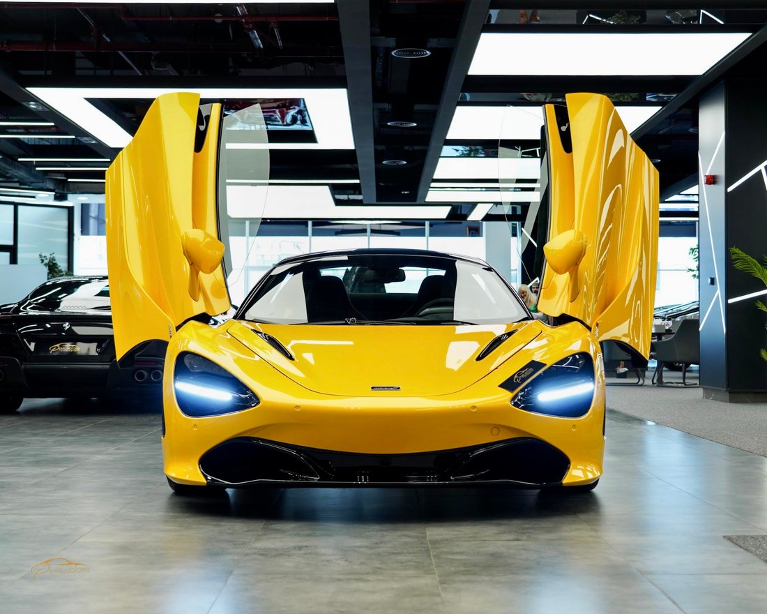Cabriolet in Dubai, Dubai, United Arab Emirates 2 - 13243618