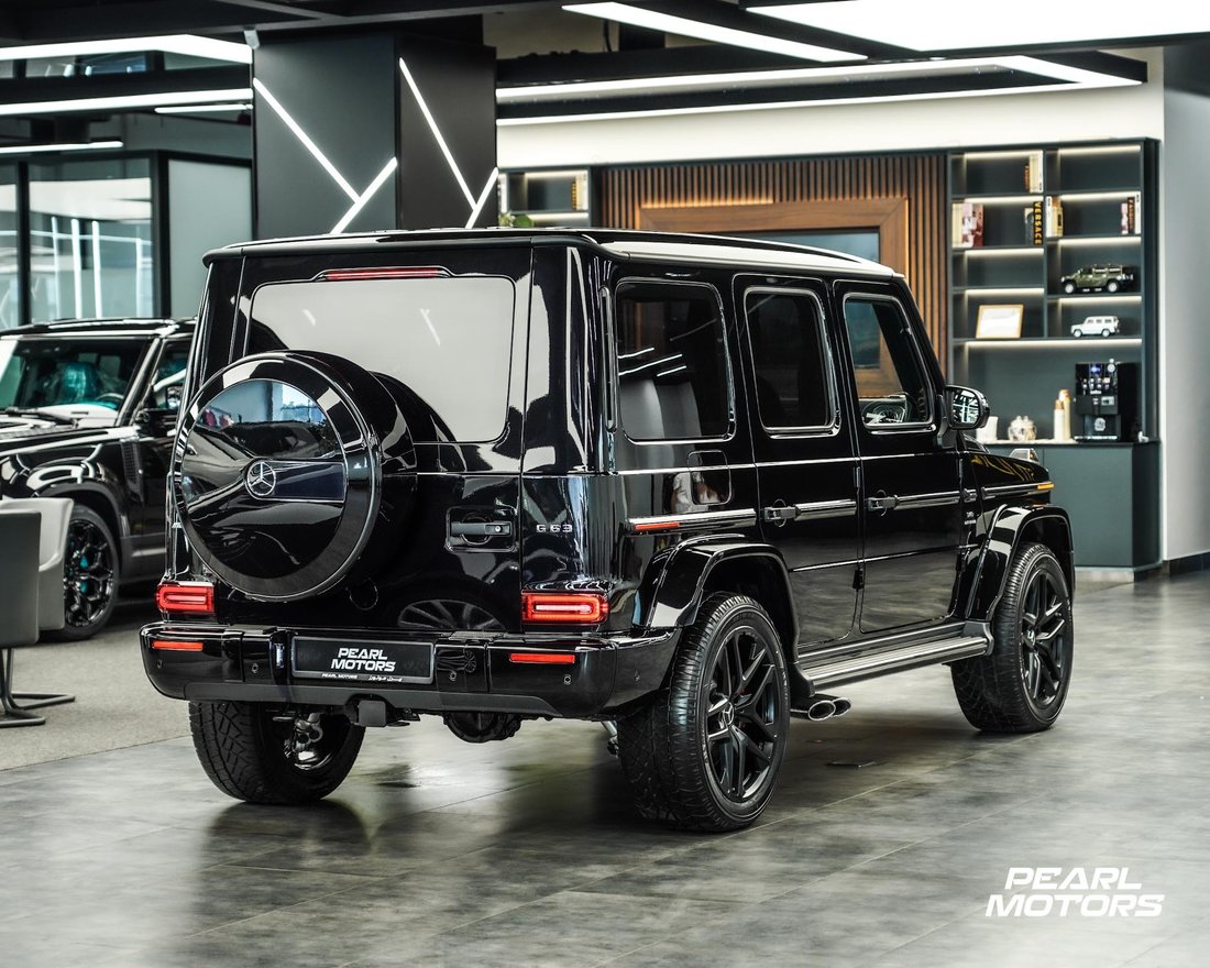 Suv in Dubai, Dubai, United Arab Emirates 5 - 13243814