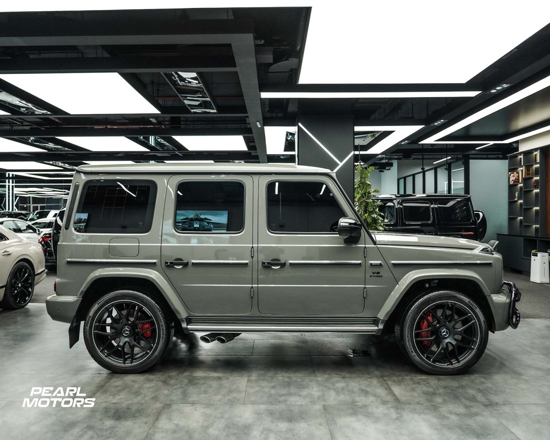 Suv in Dubai, Dubai, United Arab Emirates 3 - 13243813