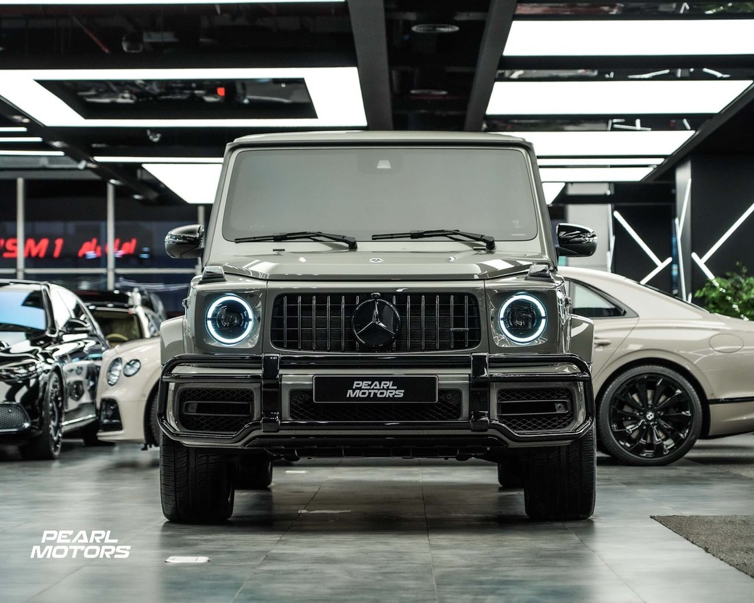 Suv in Dubai, Dubai, United Arab Emirates 2 - 13243813