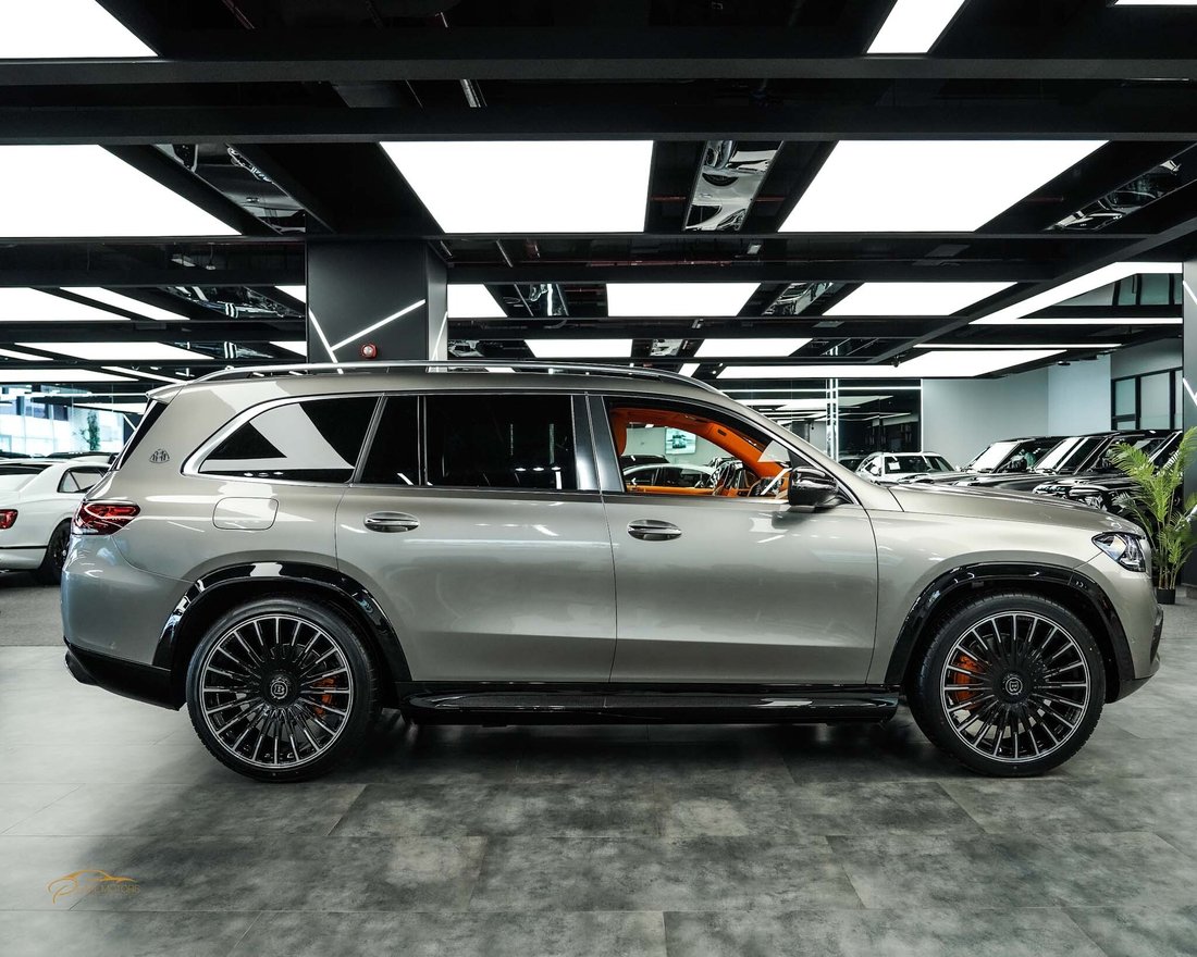 Suv in Dubai, Dubai, United Arab Emirates 3 - 13243808