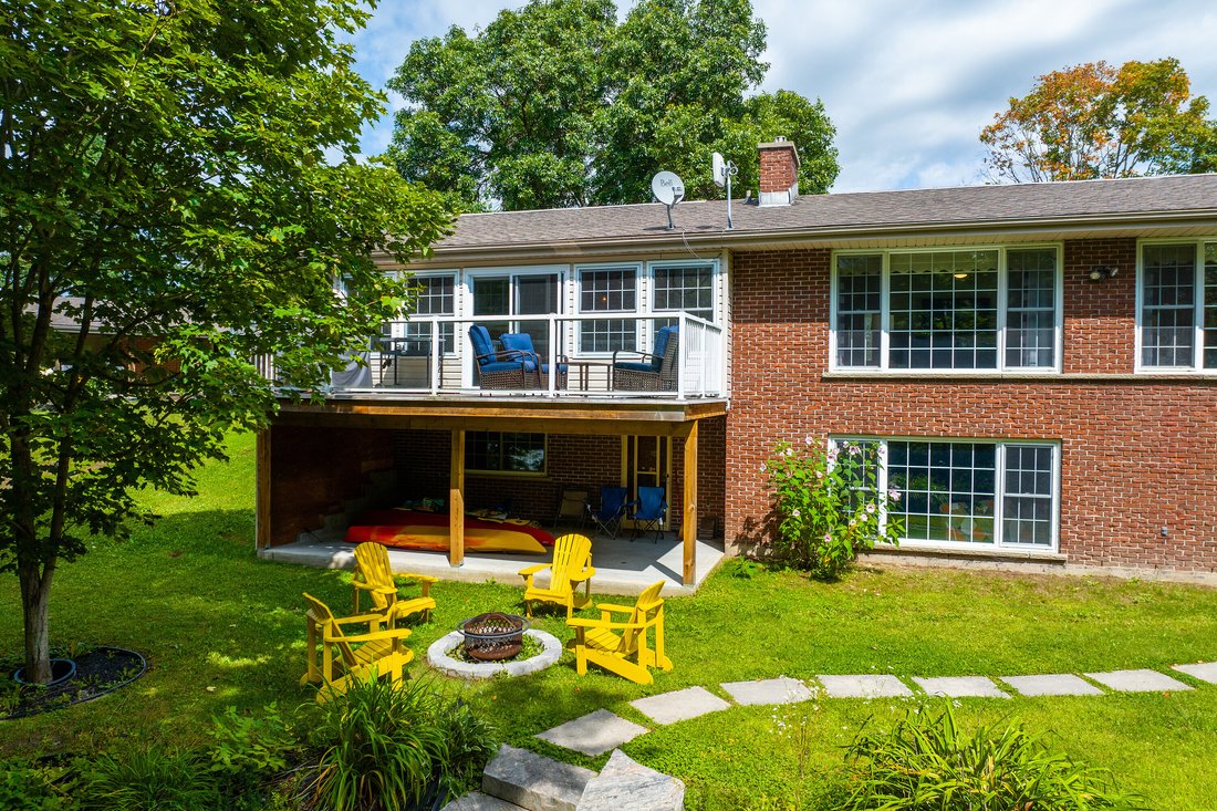 House in Huntsville, Ontario, Canada 5 - 13239179