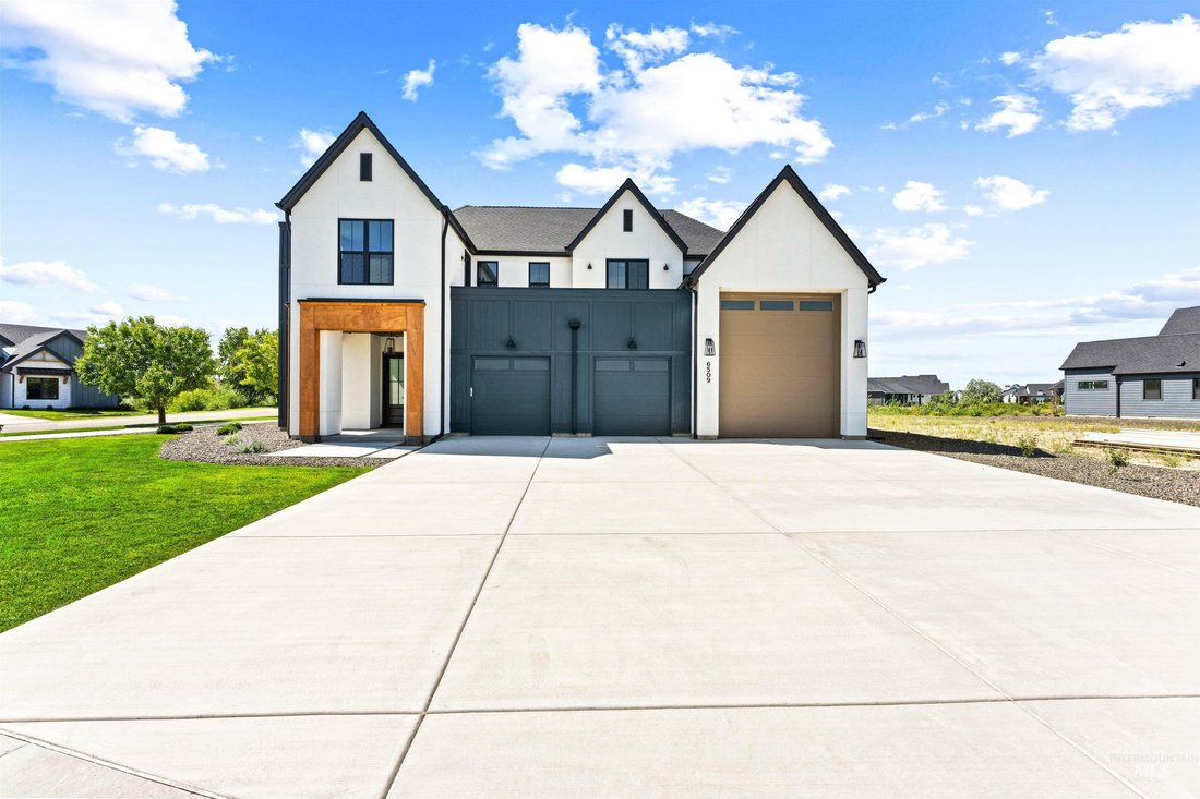 Spectacular Custom Contemporary Home In Star In Star, Idaho, United