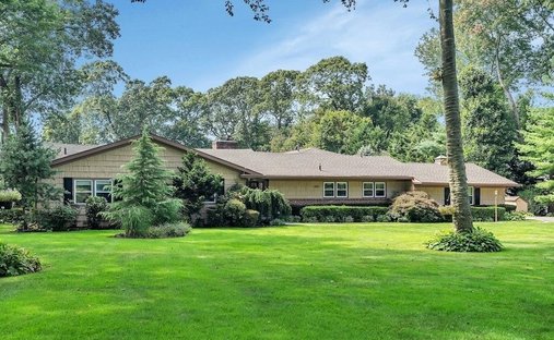 House in Old Brookville, New York, United States 1