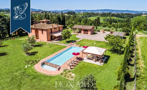 Villa in Peccioli, Tuscany, Italy 1