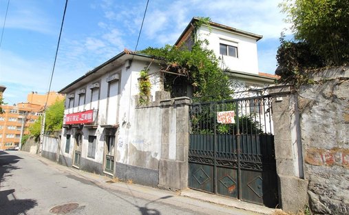Rancho en Oliveira do Douro, Distrito de Oporto, Portugal 1