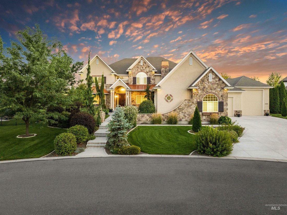 Incredible Custom Home On The Red Hawk Golf In Nampa, Idaho, United