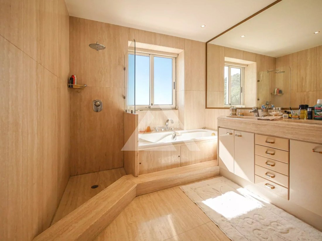 House in Beausoleil, Provence-Alpes-Côte d'Azur, France 5 - 13241496