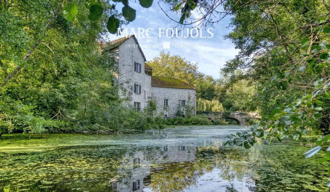 House in Saint-Caprais-de-Bordeaux, Nouvelle-Aquitaine, France 4 - 13240098