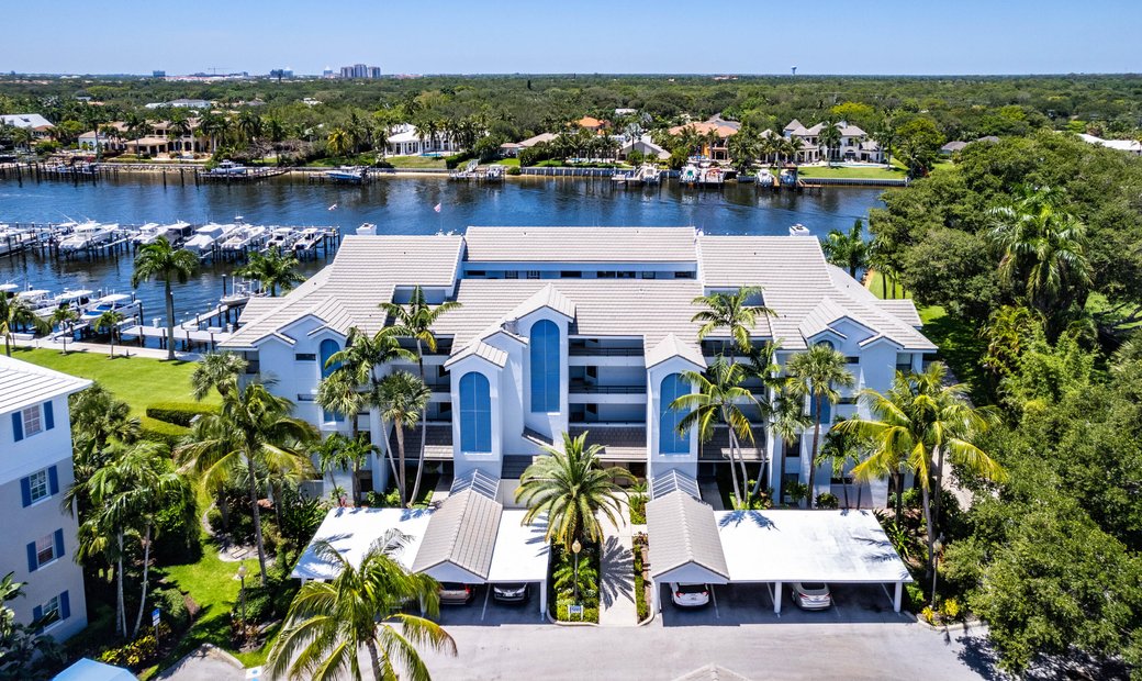 Waterfront Living In An End Unit In North Palm Beach, Florida, United