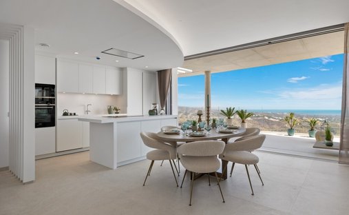 Penthouse in El Madroñal, Benahavis, Spain 1