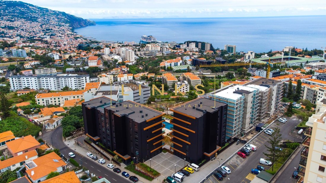 Modern Apartment In Virtudes, Funchal In Funchal, Madeira, Portugal For