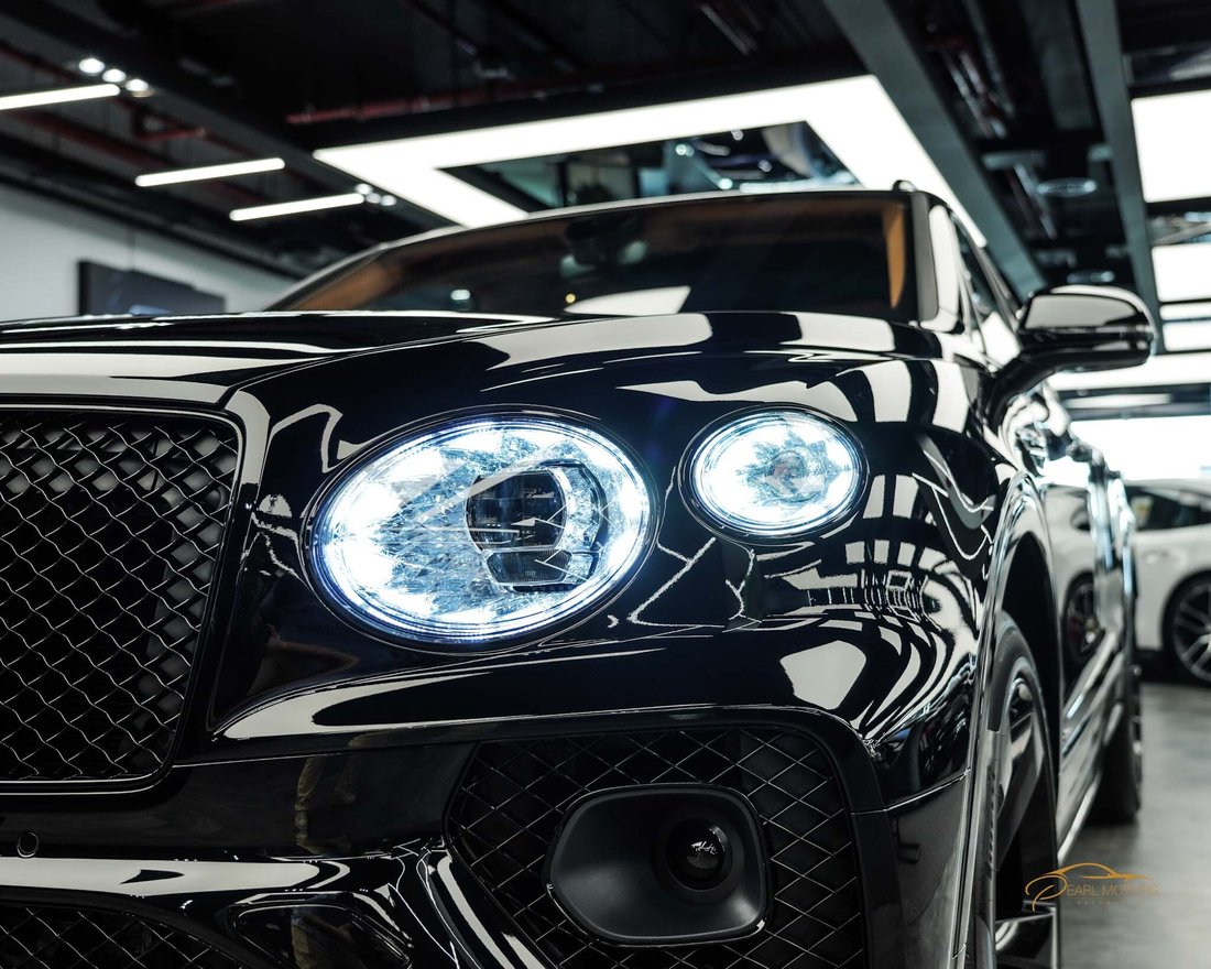 Suv in Dubai, Dubai, United Arab Emirates 4 - 13247312