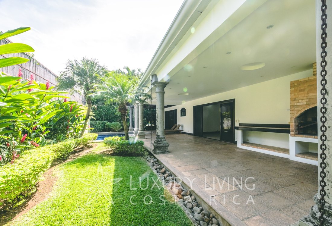 House in Pozos, San José Province, Costa Rica 2 - 13247828
